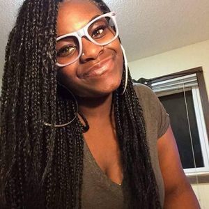 Meet your Posher, Krystal